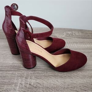 LC LAUREN CONRAD HIGH HEEL SUEDE SHOES BURGUNDY COLOR SIZE 7,5 PERFECT CONDITION